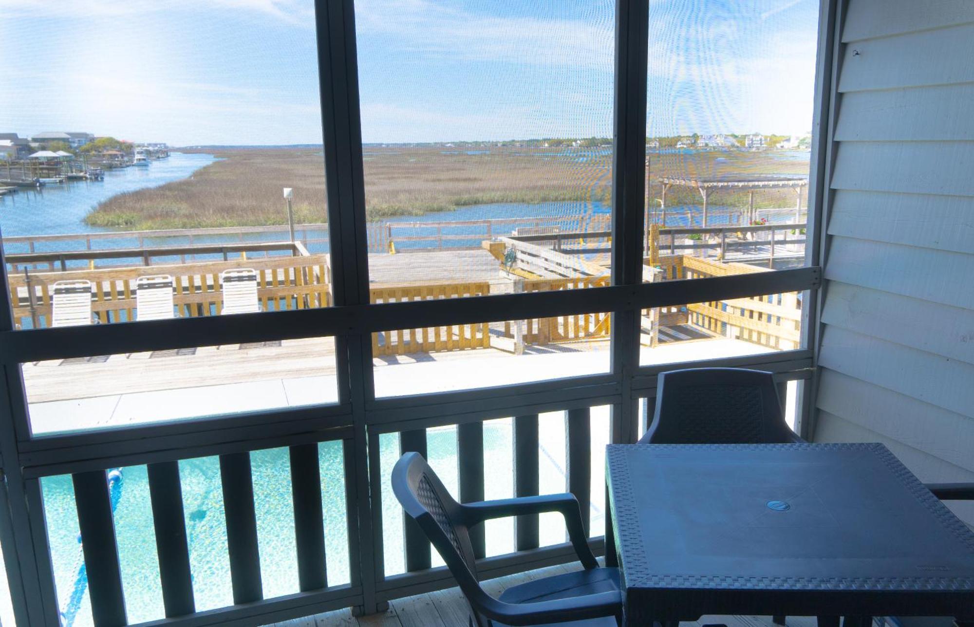 Sea Watch At The Landing Hotel