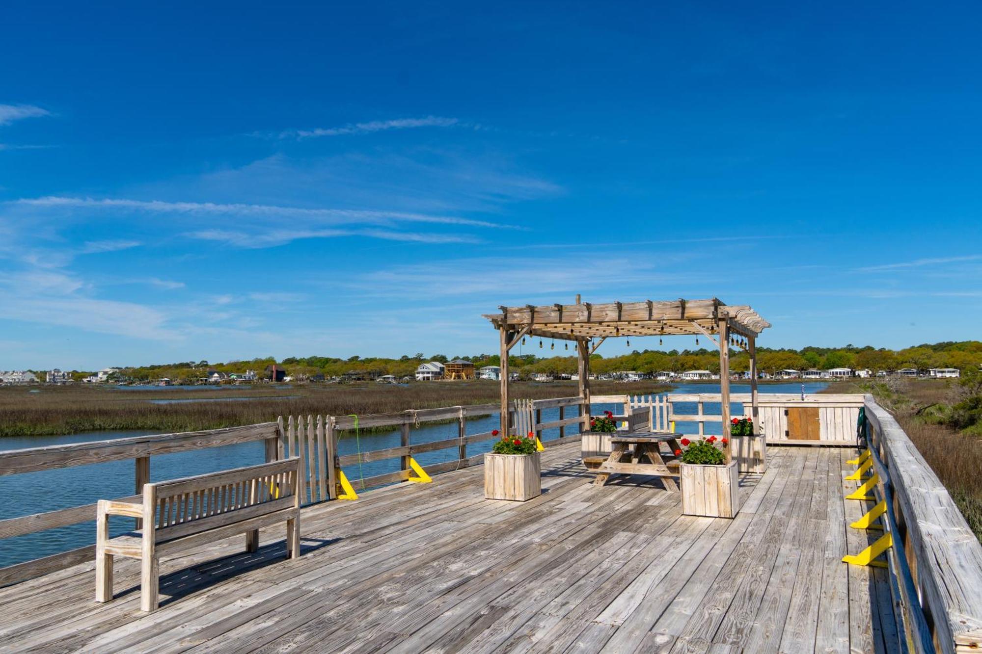 Sea Watch At The Landing Hotel Garden City